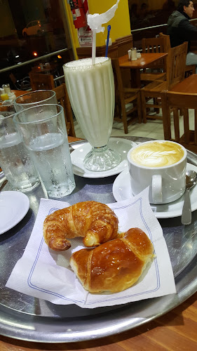 Opinii despre Berlina Café în San Miguel de Tucumán - Gastronomía y hostelería