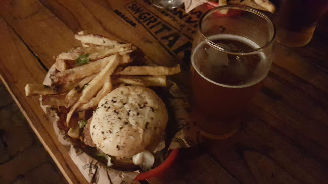 Av. del Libertador 570, B1638 Vicente López, Provincia de Buenos Aires