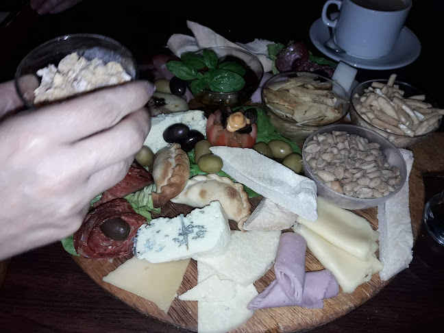 Av. Bartolomé Mitre 6125, B1875ABE Wilde, Provincia de Buenos Aires