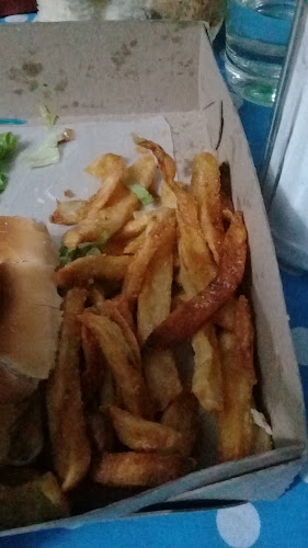 Lomitos 2x1 - Av. Colón y Santa Fe - Gastronomía y hostelería