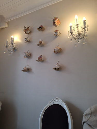 Las Bolena Tea Room & Restaurant