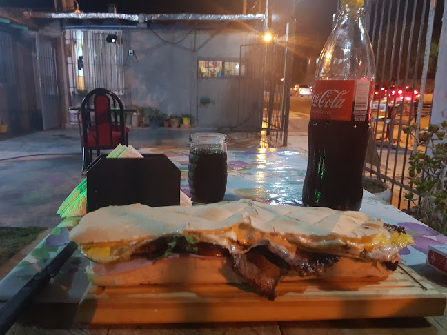 Opinii despre Lomiteria y pizzeria în Rivadavia - Gastronomía y hostelería