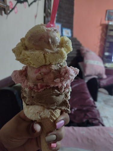 Félix de Azara, B1744 Moreno, Provincia de Buenos Aires