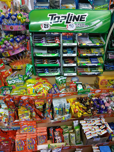 Hipólito Yrigoyen 904 Hipólito Yrigoyen y, Polonia, B1665 José C. Paz, Provincia de Buenos Aires