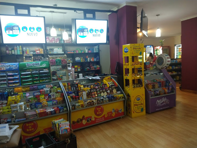 Opinii despre Drugstore La Veinticinco în Santa Fe de la Vera Cruz - Gastronomía y hostelería