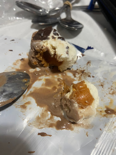 Heladería Grido Luzuriaga - Maipú