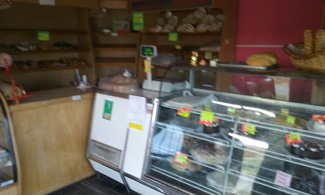 Opinii despre Panadería y Confitería Del Barrio în Olavarría - Gastronomía y hostelería