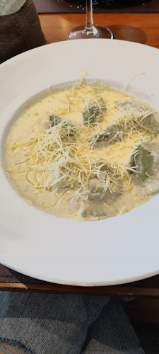 Fray Luis Beltran y Manuel Cardeñosa, Hotel Holiday Inn, X5008 Córdoba