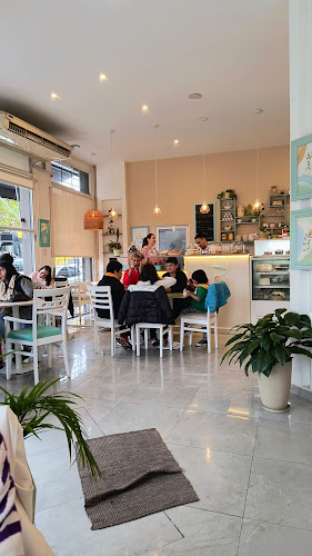 Amoratto Panes, Helados & Café - S3000GFR