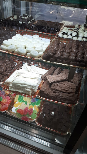 Opinii despre Santa Trinidad în La Plata - Gastronomía y hostelería