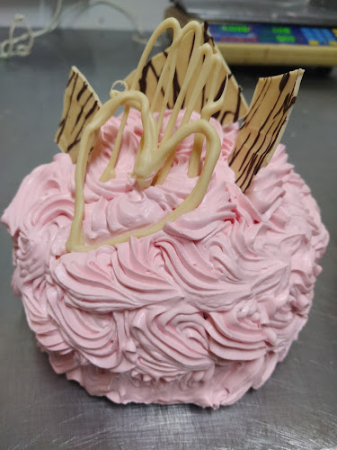 Comentarii opinii despre Bakery (Panadería-Confitería)