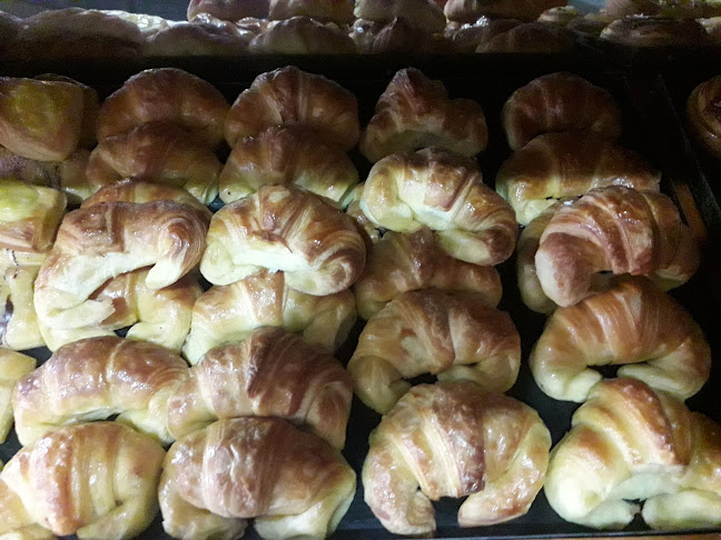 Opinii despre Panadería La Auténtica în Trelew - Gastronomía y hostelería