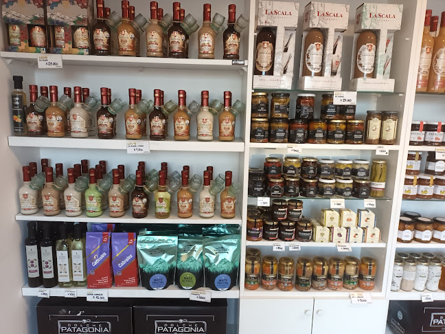 Comentarii opinii despre Tienda Dolche Patagonia PUERTO GARDELLA