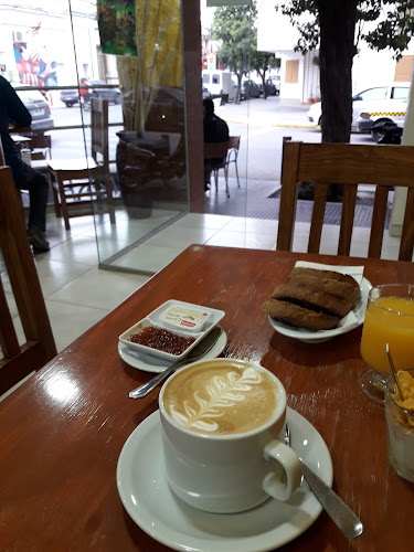 T4000IEQ, Congreso de Tucumán 801-825, T4000IEQ San Miguel de Tucumán, Tucumán