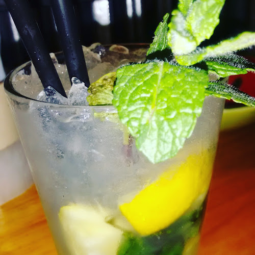 Opinii despre Frida Resto Bar în Bahía Blanca - Gastronomía y hostelería