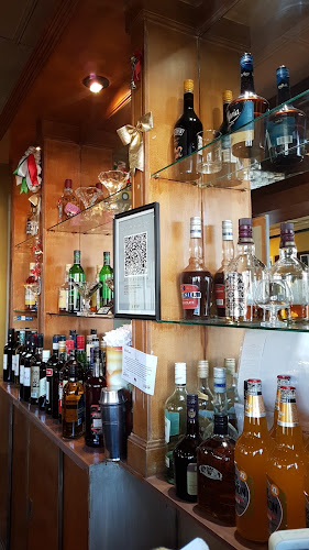 Comentarii opinii despre Confiteria Zapiola