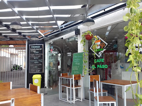 Be fruit / bubble waffles