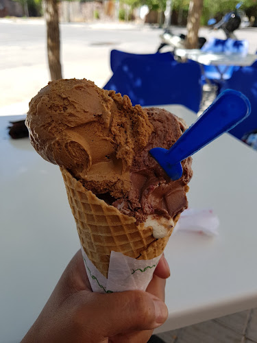 Opinii despre Heladería El Cielo în Gral. Roca - Gastronomía y hostelería