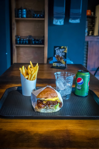 Cabo Blanco fast food