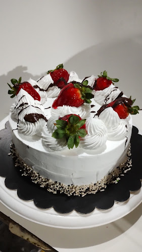 Opinii despre Panaderia Di Lolo în Moreno - Gastronomía y hostelería