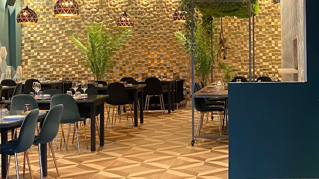 Resto Bar Pinni Fusión