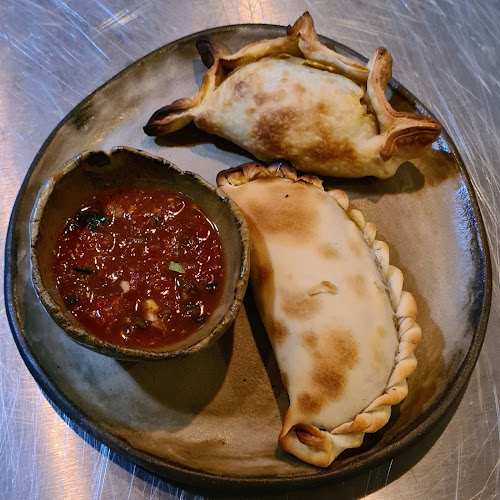 Hueso - Parrilla & Bar