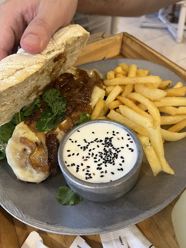 Av. Constitución 4399, B7600 Mar del Plata, Provincia de Buenos Aires