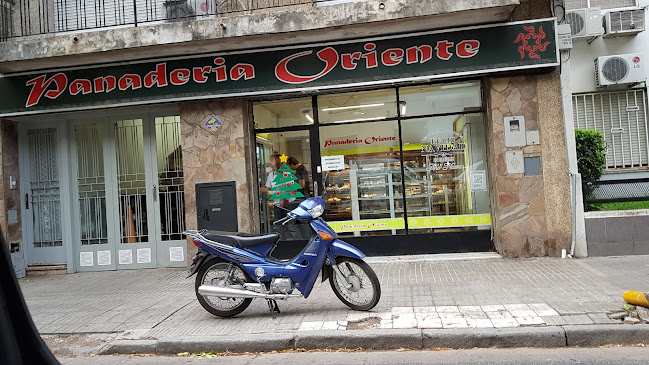 Comentarii opinii despre Panadería Medio Oriente