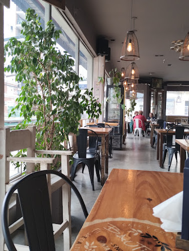 Comentarii opinii despre Bautista