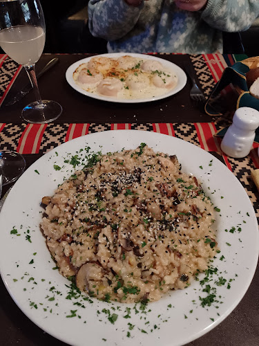 Pavarotti Restaurante Bodega - Bahía Blanca