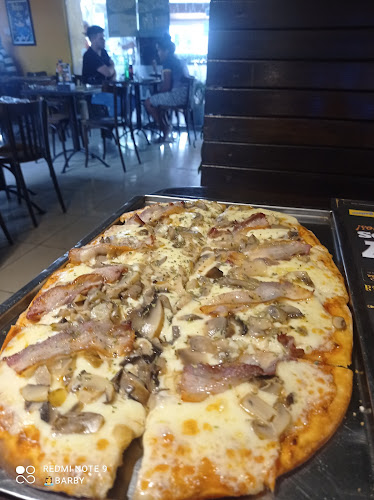 La Vendetta Avenida Pellegrini - Gastronomía y hostelería