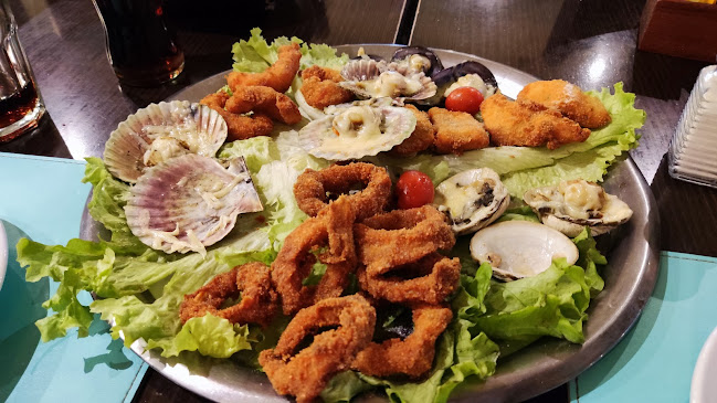 25 de Mayo 196, U9120 Puerto Madryn, Chubut