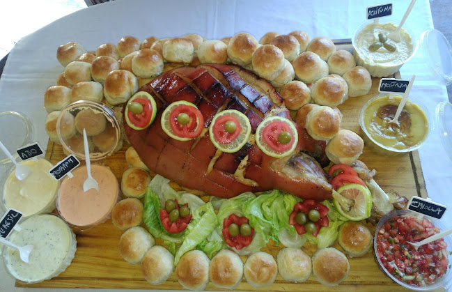 Rotisería Cucinarefood Hamburguesas lomitos pizzas empanadas Alitos Comida para llevar en Formosa