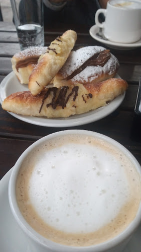 Opinii despre Las Medialunas del Abuelo în Godoy Cruz - Gastronomía y hostelería