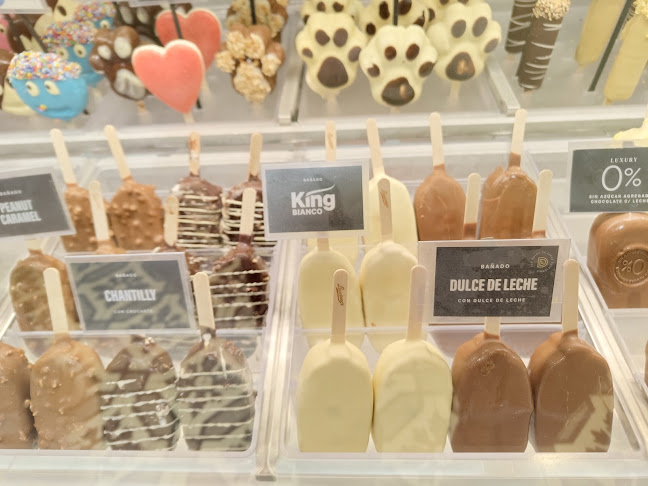 Martínez Buenos Aires AR, Av. del Libertador 14141, B1640 AOM