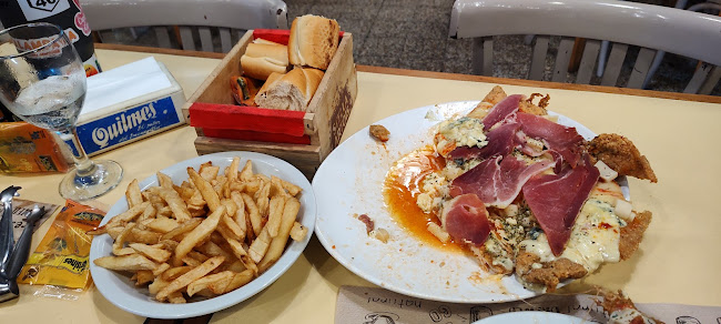 Dorrego 1398, S2000 Rosario, Santa Fe