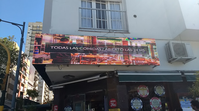 Punto Y Banca - Pastas Parrilla Pizzas - Mar del Plata