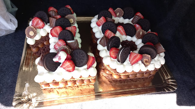 Nella tienda de postres