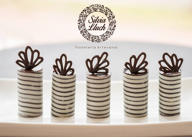 Silvia Lluch Pasteleria Artesanal - Santa Rosa