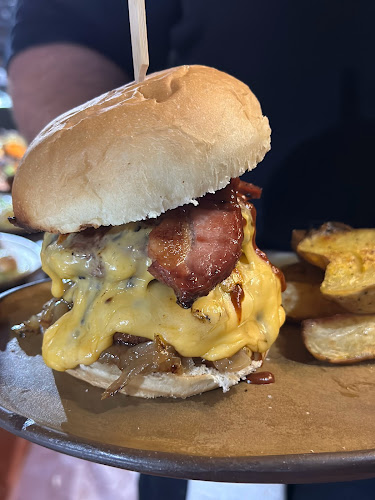 C. 54 524, B1900 La Plata, Provincia de Buenos Aires