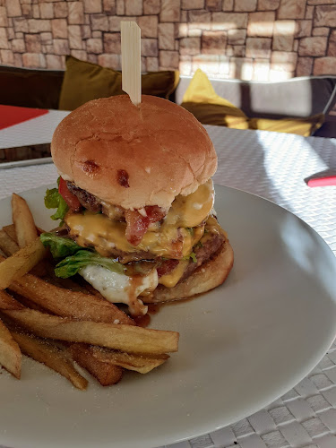 Rotiseria "D'amores 2" - Gastronomía y hostelería