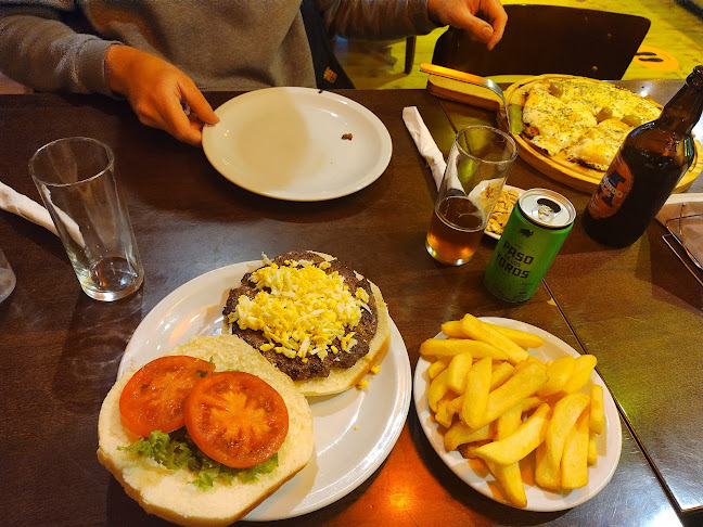 Opinii despre Pizzeria - Delivery de Pizzas - Lizard Cafe în Puerto Madryn - Gastronomía y hostelería