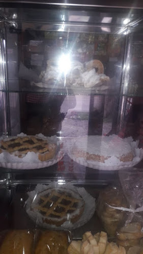 Opinii despre Panadería y Confitería La Esperanza în Florencio Varela - Gastronomía y hostelería