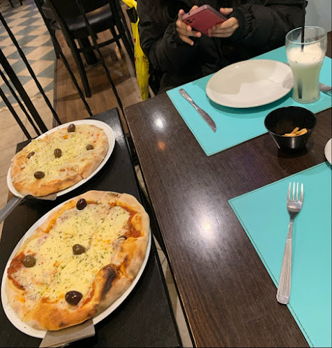 25 de Mayo 196, U9120 Puerto Madryn, Chubut