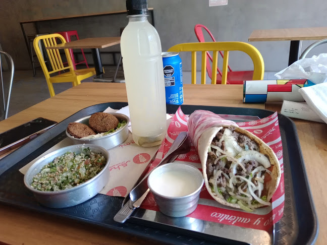 C. 8 975, B1900BHE La Plata, Provincia de Buenos Aires