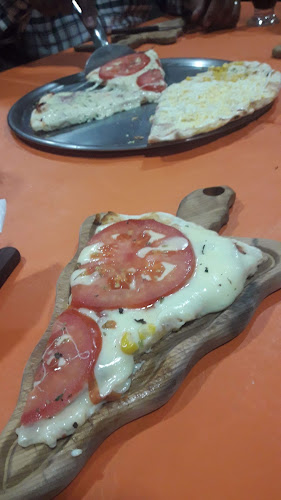 Mr. Pizza I Pizza a la piedra - Gastronomía y hostelería