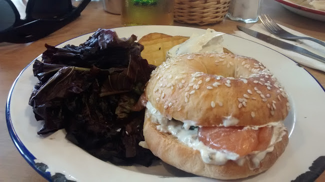 Adorado Cafe & Bar - Gastronomía y hostelería