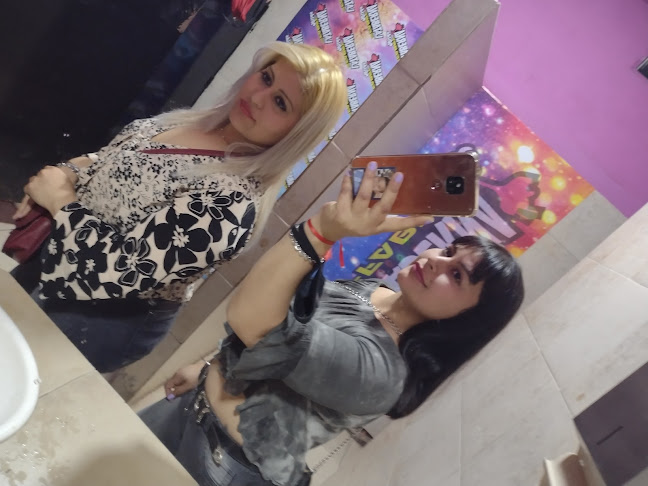 Donde Quieras Bar - Wilde