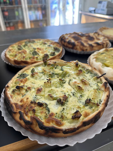 Coronel Suárez, 9 de Julio Esq, Olavarría, Provincia de Buenos Aires