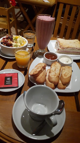 Comentarii opinii despre Café Martínez